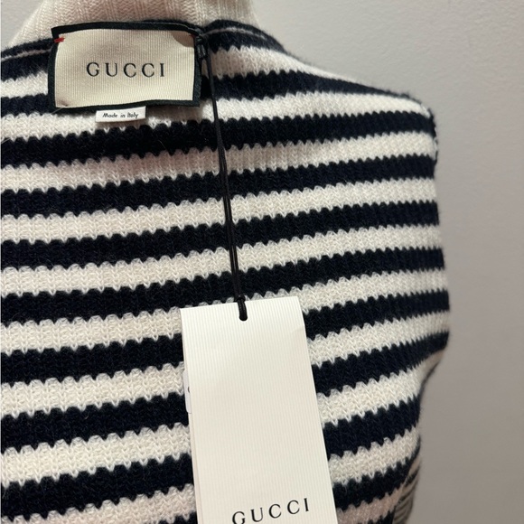 Gucci, Brand new with tags. wool/cashmere blend cardigan - Picture 4 of 10